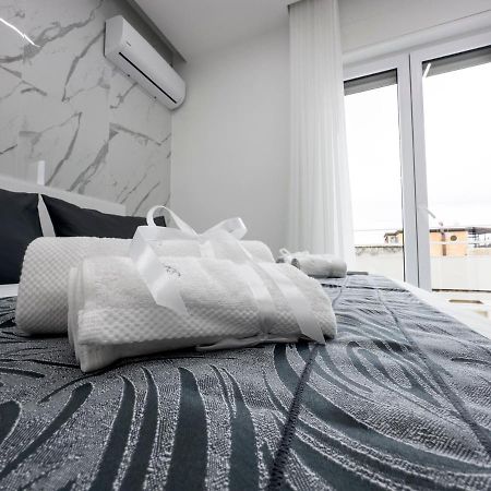 White Elegance Luxury B&B Казерта Екстер'єр фото