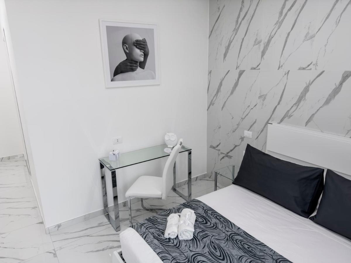 White Elegance Luxury B&B Казерта Екстер'єр фото