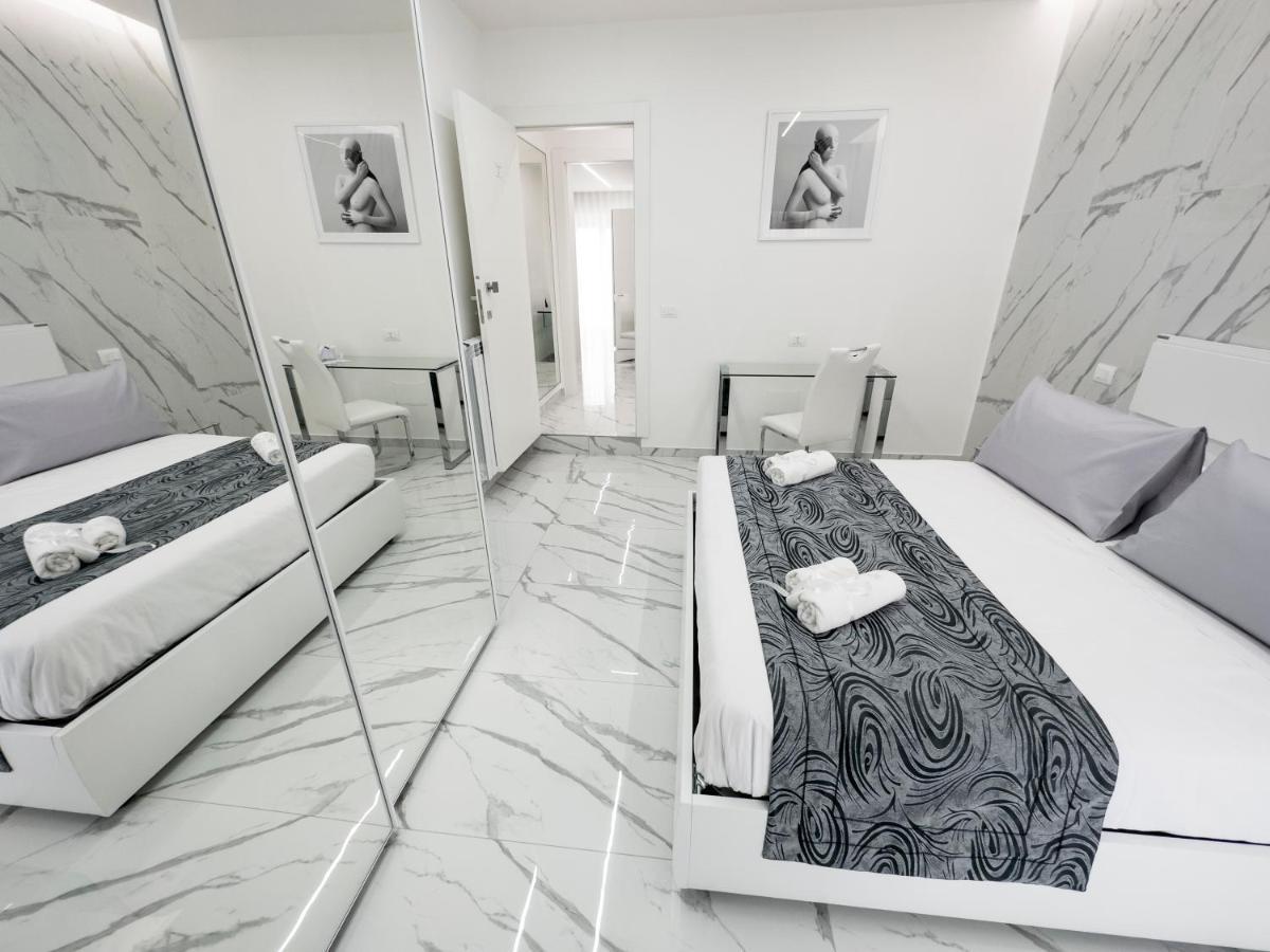 White Elegance Luxury B&B Казерта Екстер'єр фото