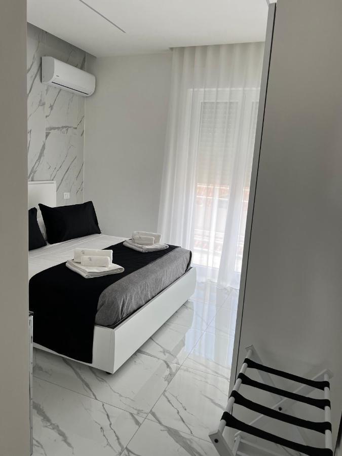 White Elegance Luxury B&B Казерта Екстер'єр фото