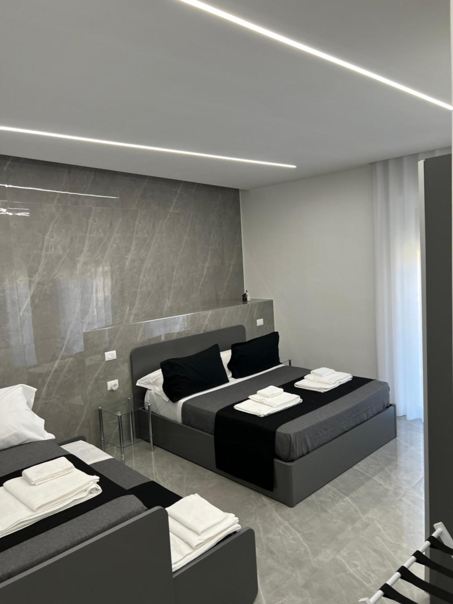 White Elegance Luxury B&B Казерта Екстер'єр фото