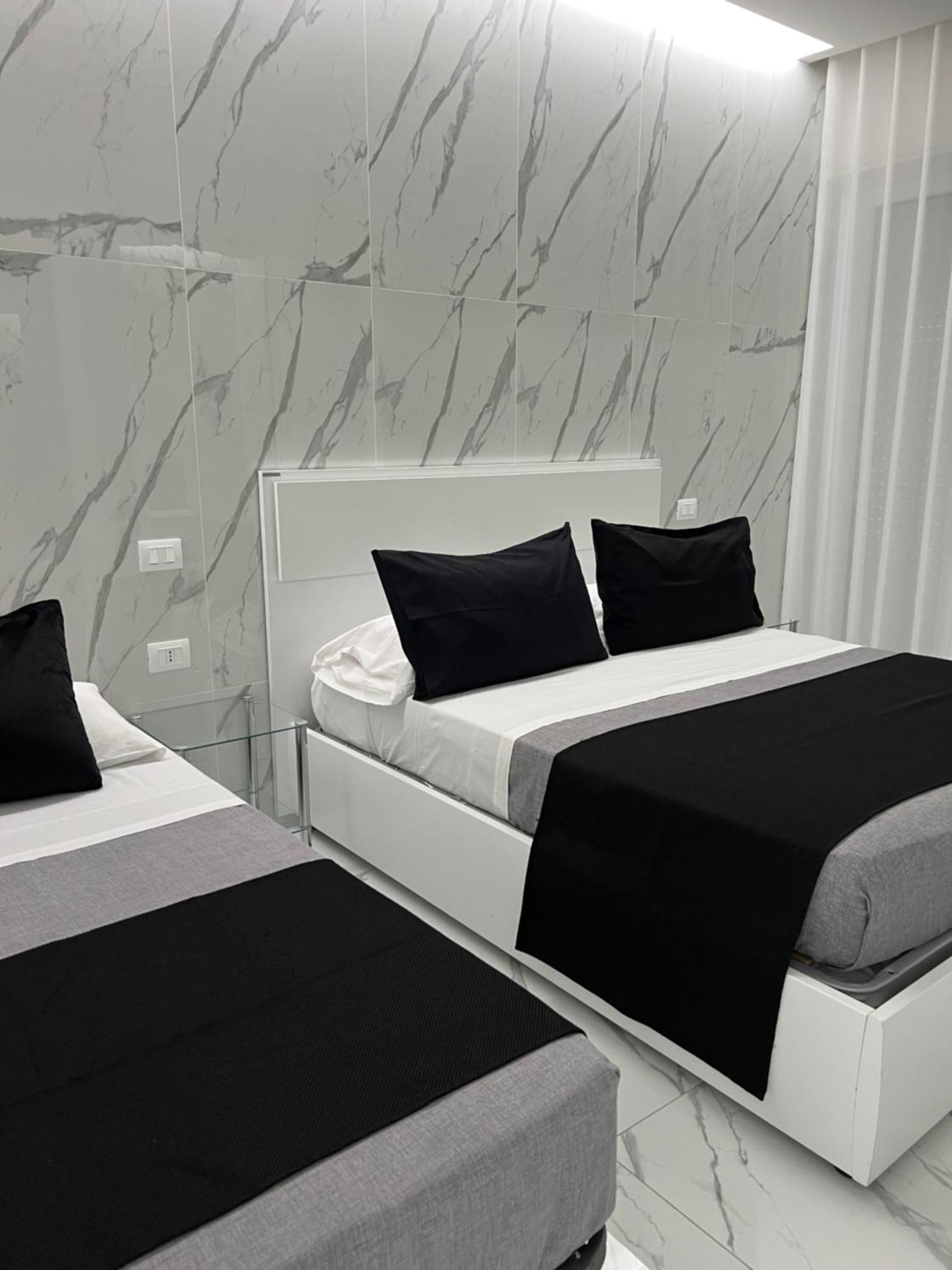 White Elegance Luxury B&B Казерта Екстер'єр фото